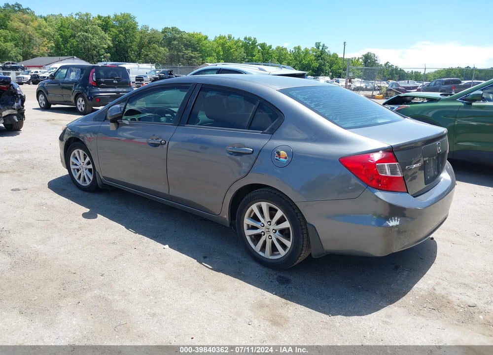 2012 HONDA CIVIC VIN: 2HGFB2F82CH312626