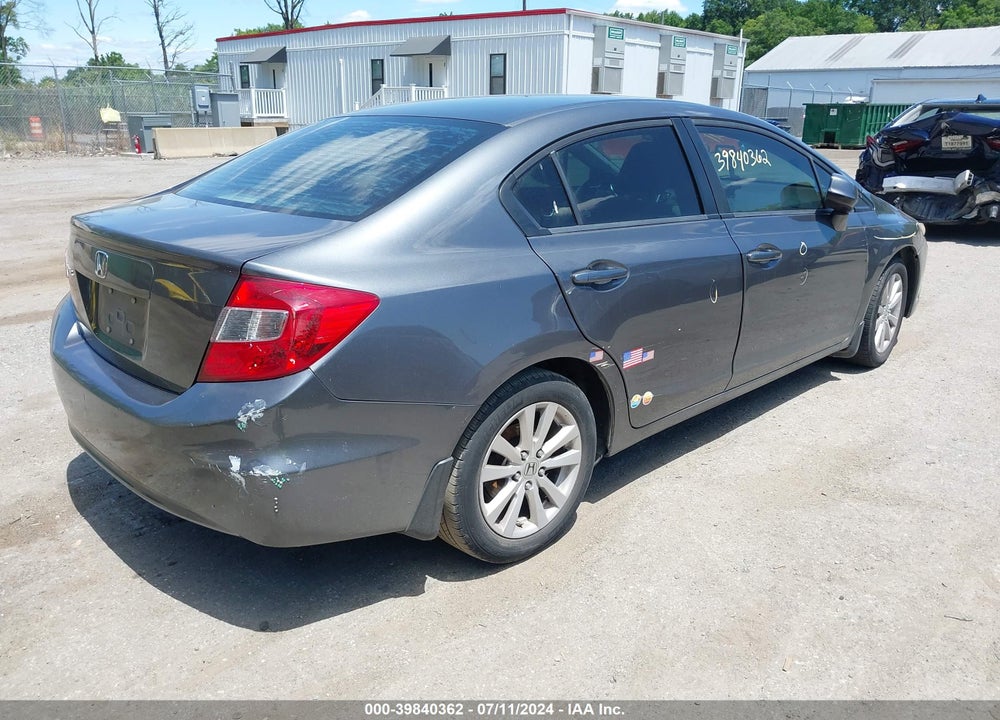 2012 HONDA CIVIC VIN: 2HGFB2F82CH312626
