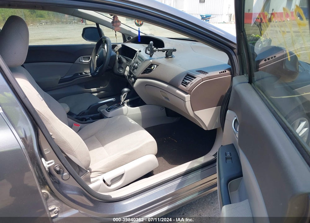 2012 HONDA CIVIC VIN: 2HGFB2F82CH312626