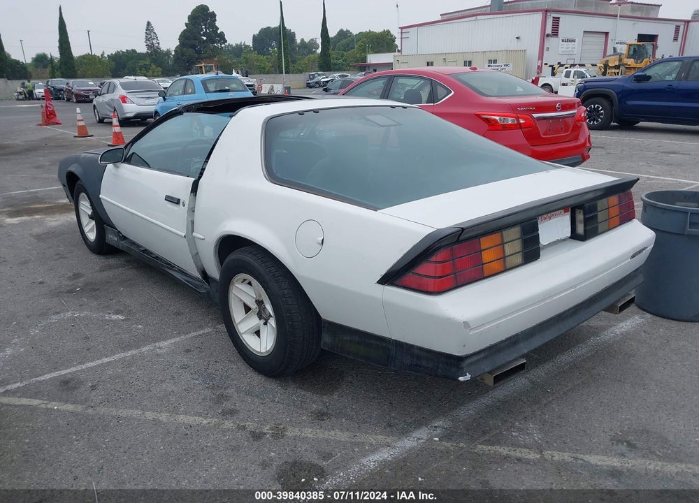 1991 CHEVROLET CAMARO RS VIN: 1G1FP23E2ML125703