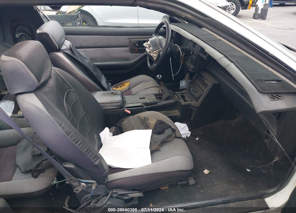 1991 CHEVROLET CAMARO RS VIN: 1G1FP23E2ML125703
