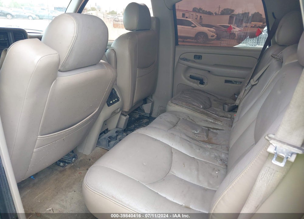 2004 CHEVROLET TAHOE LS VIN: 1GNEC13ZX4R144080
