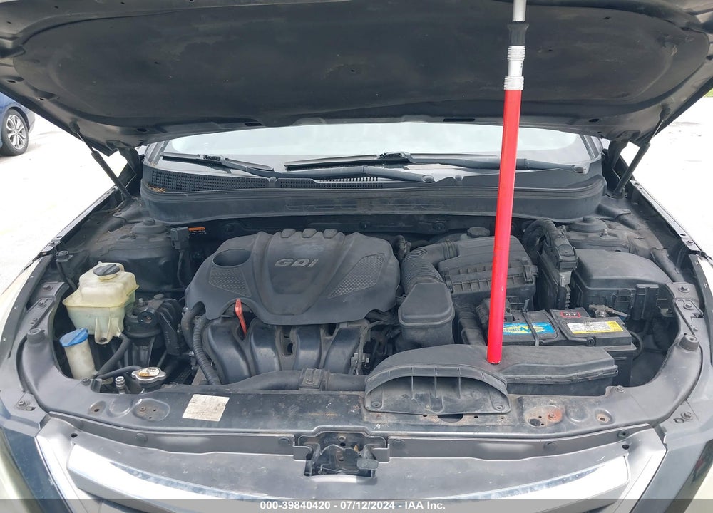 2014 HYUNDAI SONATA GLS VIN: 5NPEB4AC8EH827903