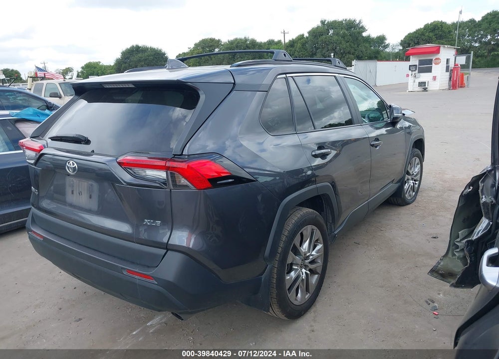 2021 TOYOTA RAV4 XLE PREMIUM VIN: 2T3C1RFV5MC170603