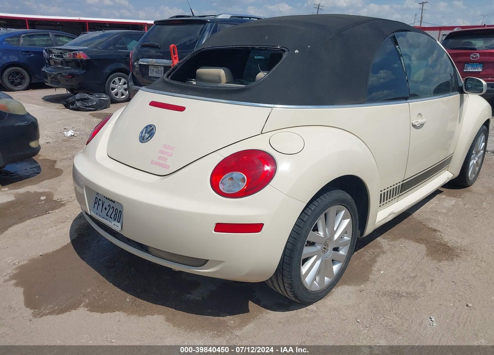 2008 VOLKSWAGEN NEW BEETLE SE VIN: 3VWRF31Y88M410000