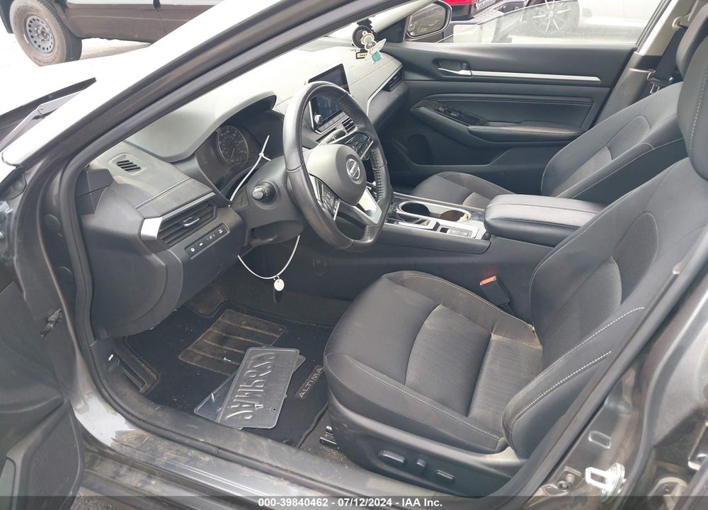 2022 NISSAN ALTIMA SV FWD VIN: 1N4BL4DV8NN337108