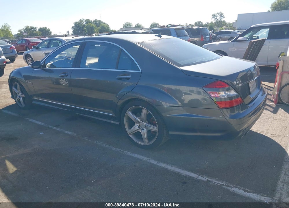 2009 MERCEDES-BENZ S63AMG VIN: WDDNG77X29A274813