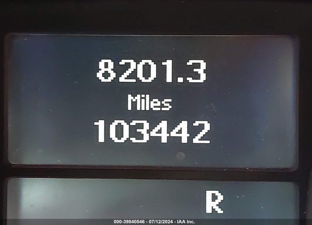 2011 MERCEDES-BENZ GL 450 4MATIC VIN: 4JGBF7BE3BA720815