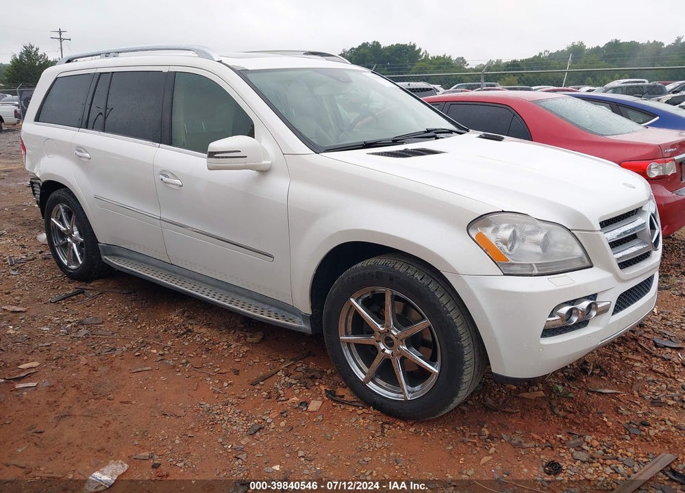 2011 MERCEDES-BENZ GL 450 4MATIC VIN: 4JGBF7BE3BA720815