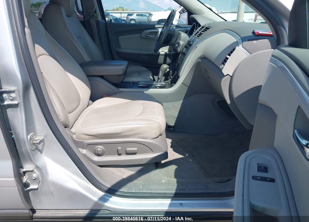 2011 CHEVROLET TRAVERSE 2LT VIN: 1GNKRJED5BJ257501