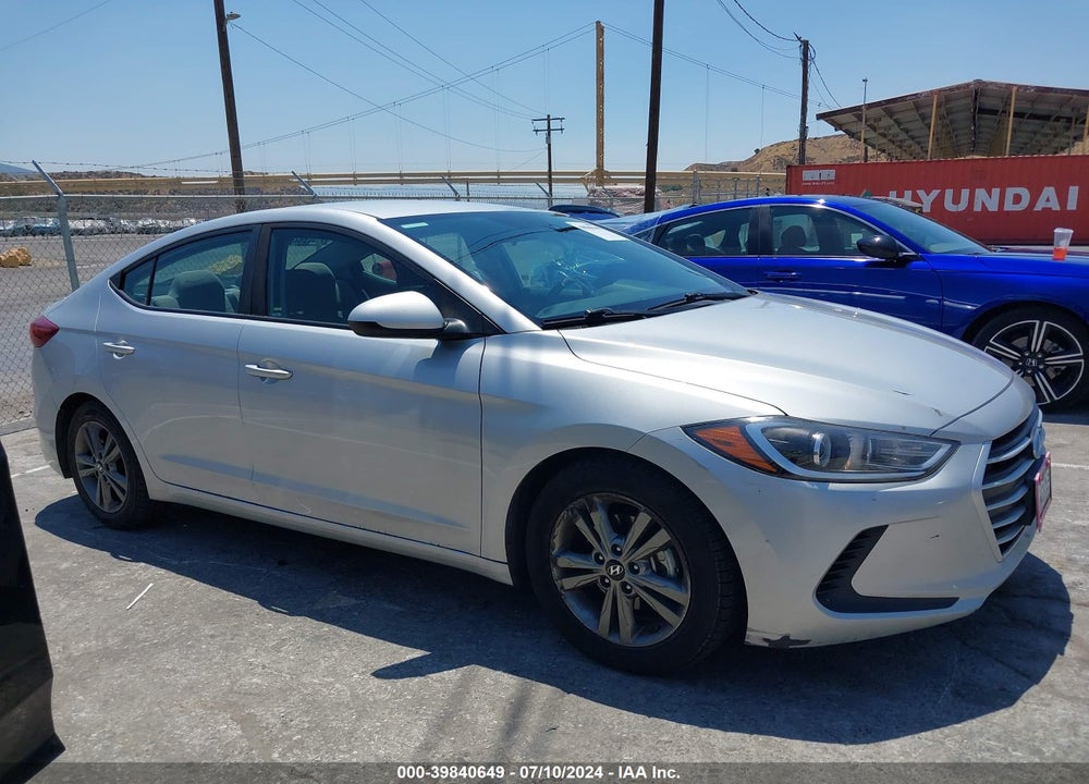 2018 HYUNDAI ELANTRA SEL VIN: 5NPD84LFXJH306614
