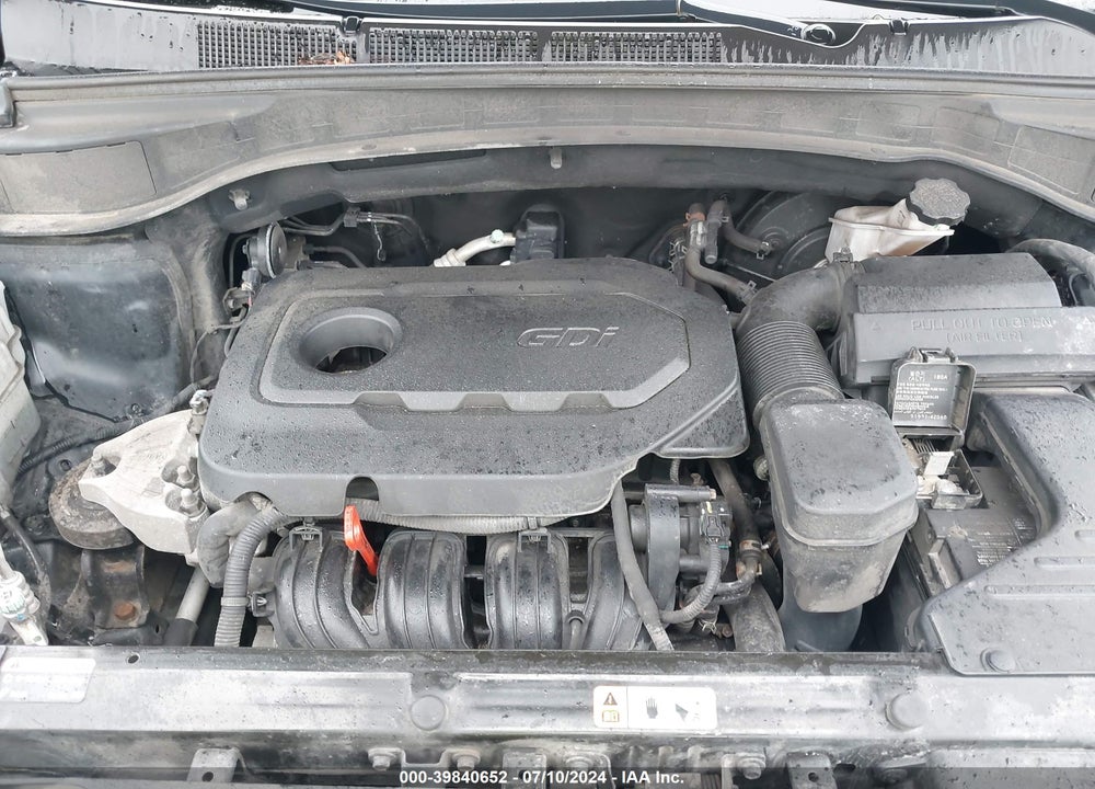 2017 HYUNDAI SANTA FE SPORT 2.4L VIN: 5NMZUDLB0HH035665