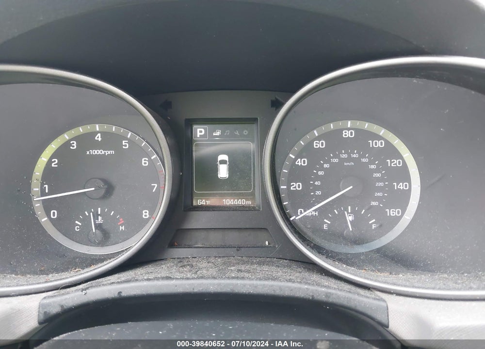 2017 HYUNDAI SANTA FE SPORT 2.4L VIN: 5NMZUDLB0HH035665