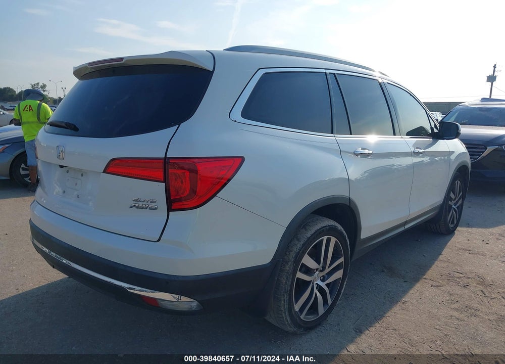 2017 HONDA PILOT ELITE VIN: 5FNYF6H08HB060372