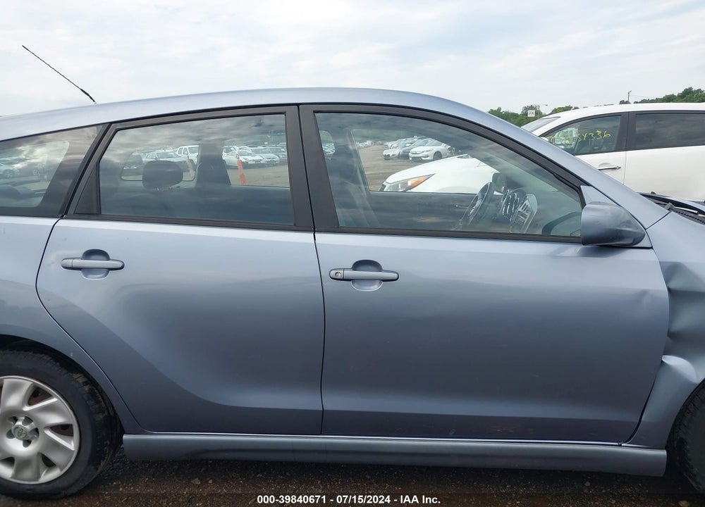 2004 TOYOTA MATRIX/XR VIN: 2T1KR32E44C228863