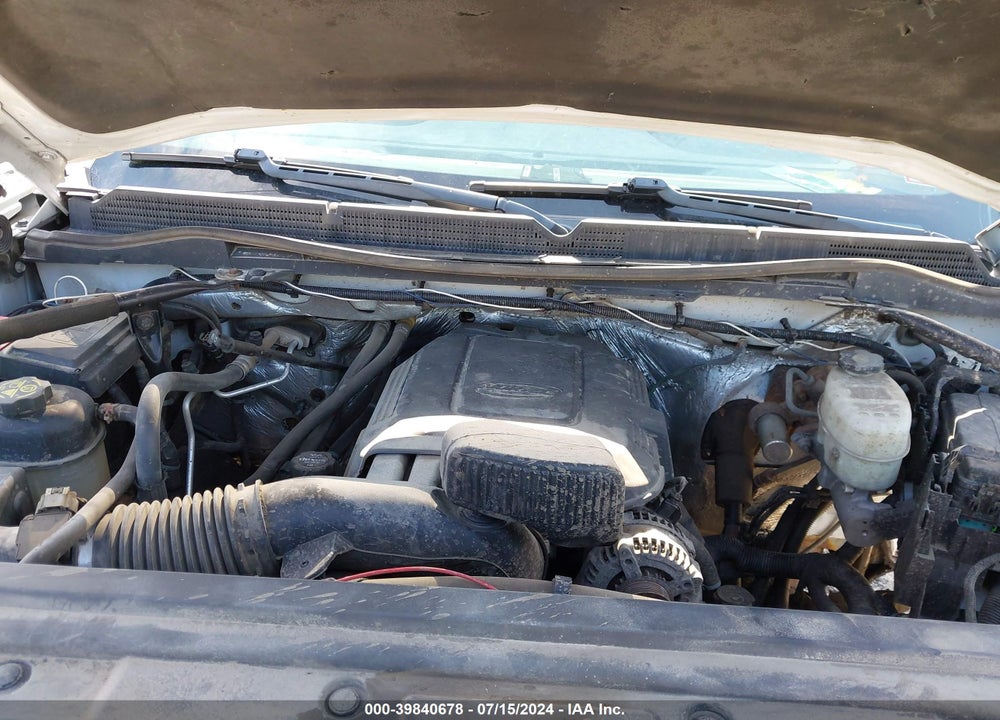 2015 GMC SIERRA 2500HD SLT VIN: 1GT22ZEG8FZ125961