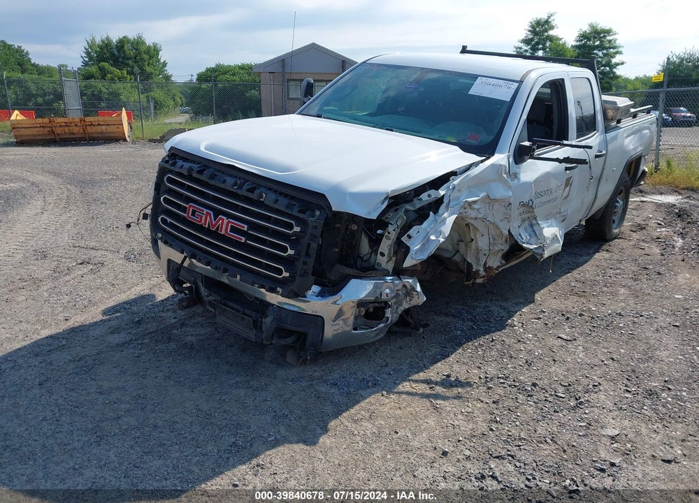 2015 GMC SIERRA 2500HD SLT VIN: 1GT22ZEG8FZ125961