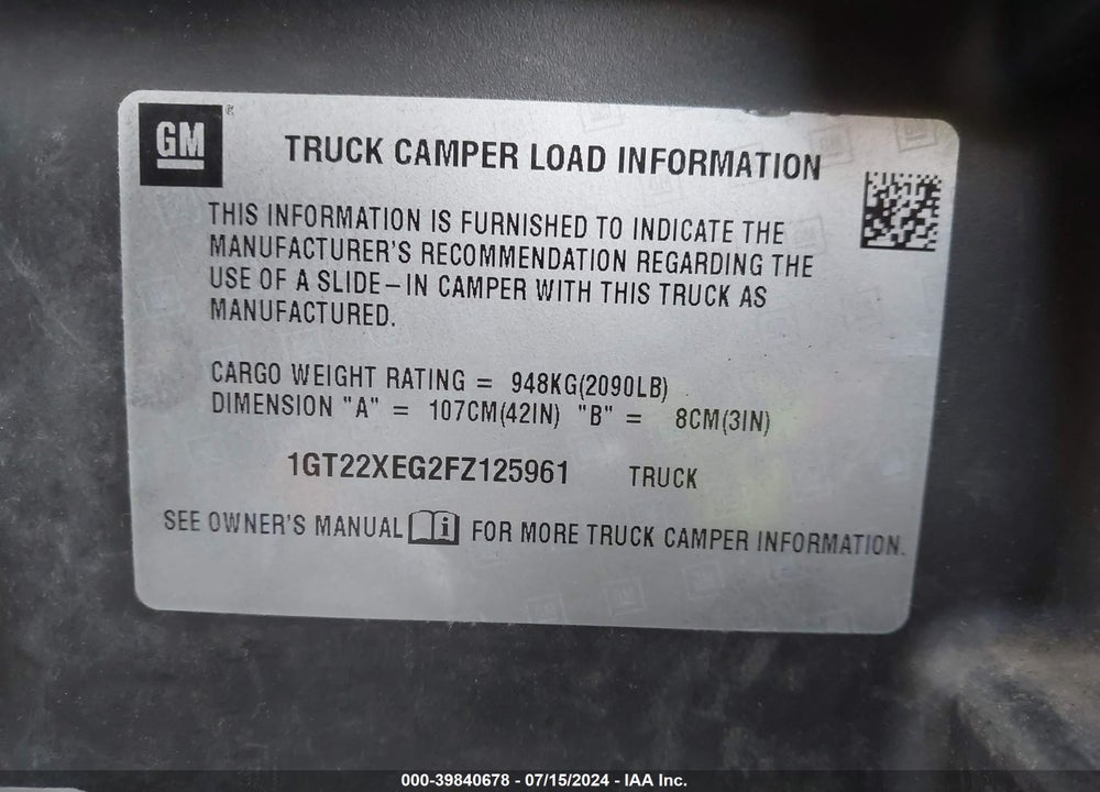 2015 GMC SIERRA 2500HD SLT VIN: 1GT22ZEG8FZ125961