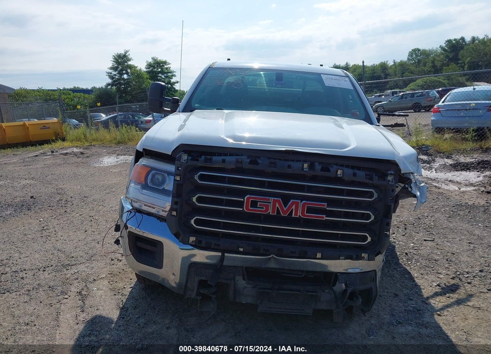 2015 GMC SIERRA 2500HD SLT VIN: 1GT22ZEG8FZ125961