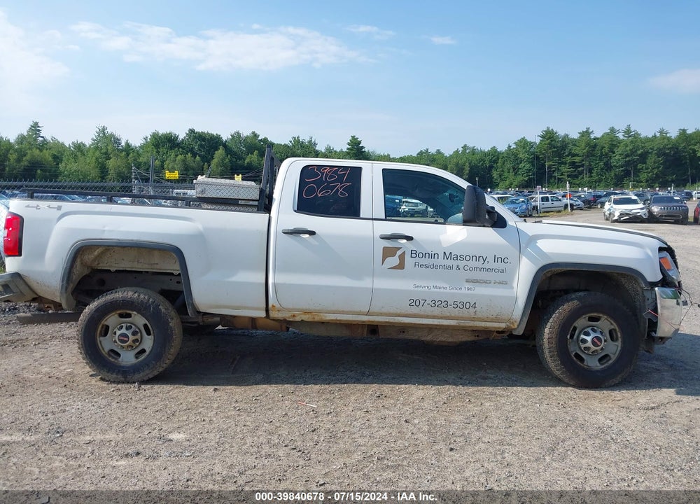 2015 GMC SIERRA 2500HD SLT VIN: 1GT22ZEG8FZ125961