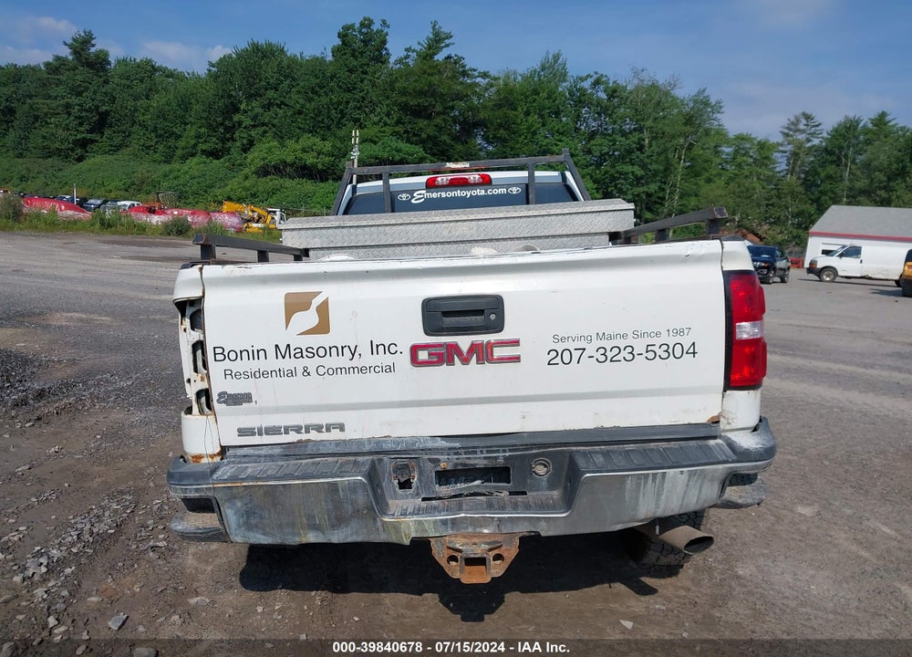 2015 GMC SIERRA 2500HD SLT VIN: 1GT22ZEG8FZ125961