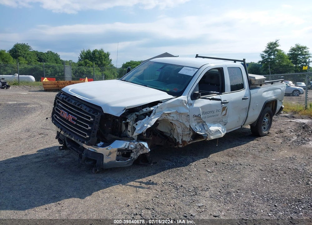 2015 GMC SIERRA 2500HD SLT VIN: 1GT22ZEG8FZ125961