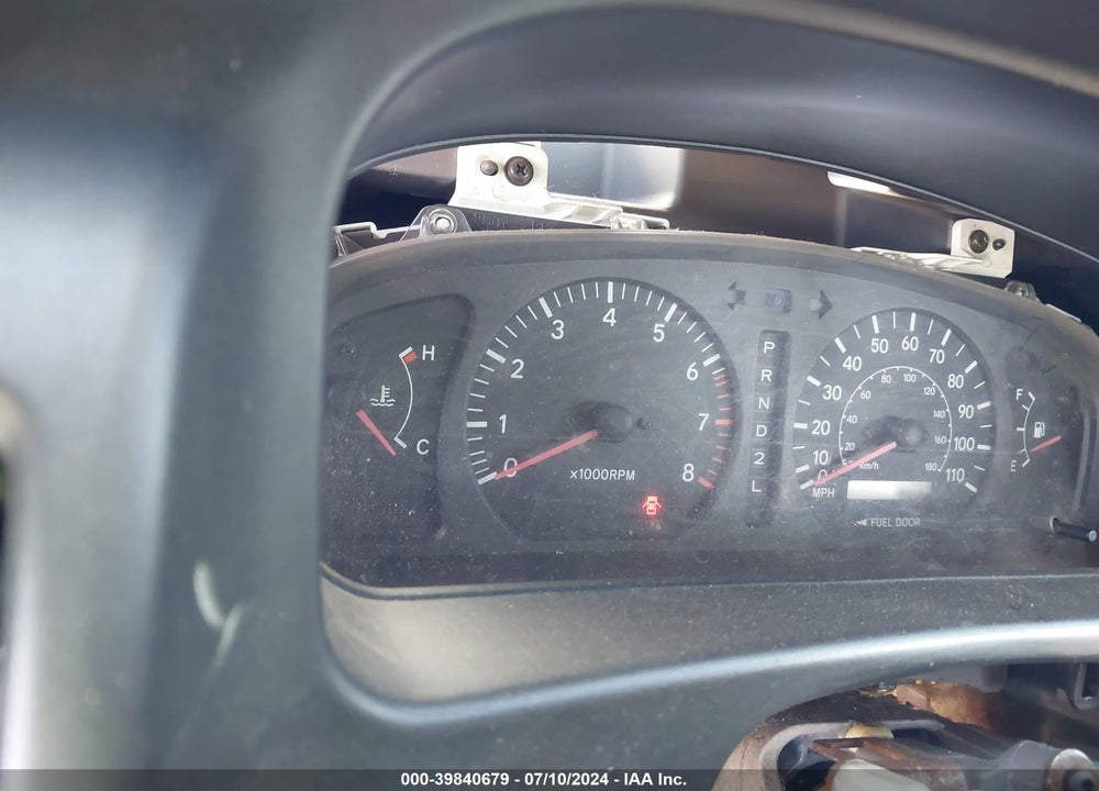 1999 TOYOTA SIENNA VIN: 4T3ZF13C9XU117566