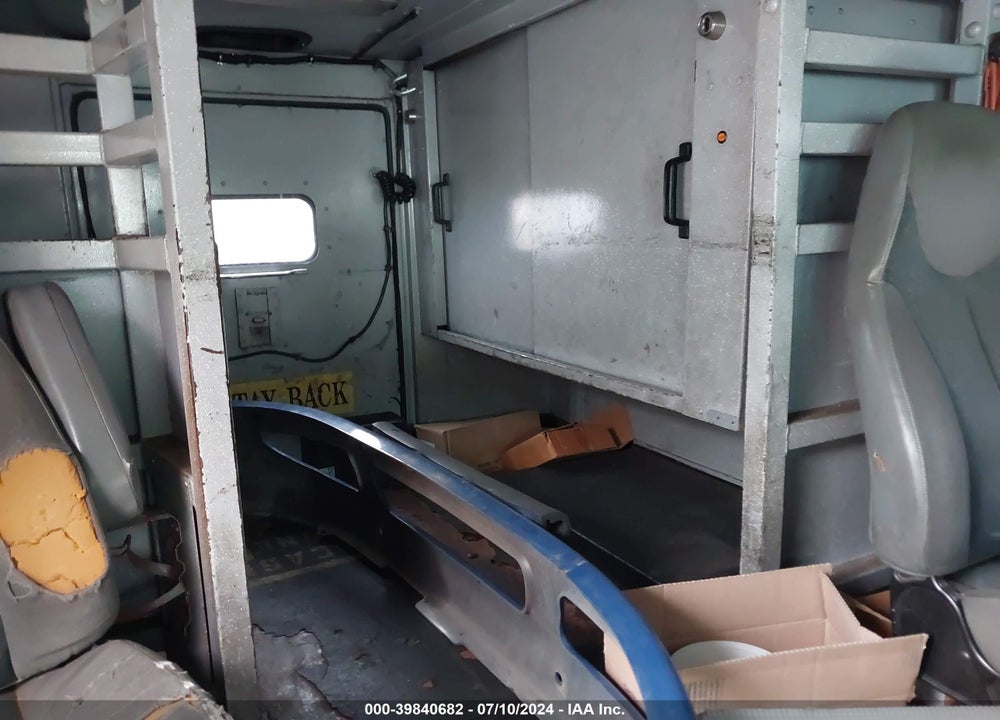 2006 INTERNATIONAL 4000 4300 VIN: 1HTMMAAM56H320425