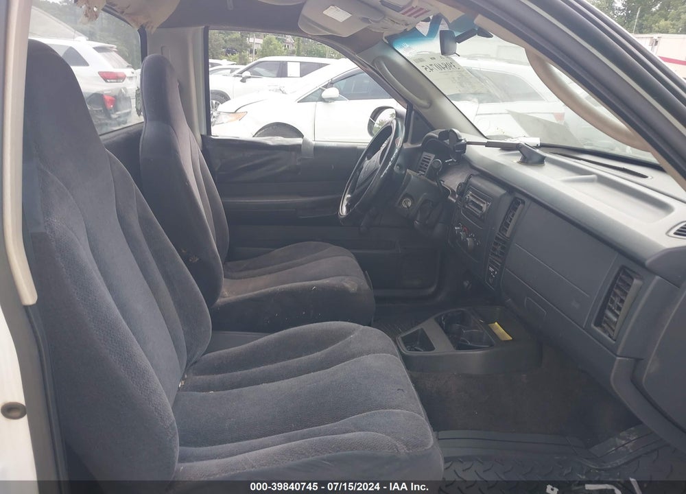 2004 DODGE DAKOTA VIN: 1D7FL16K34S573927