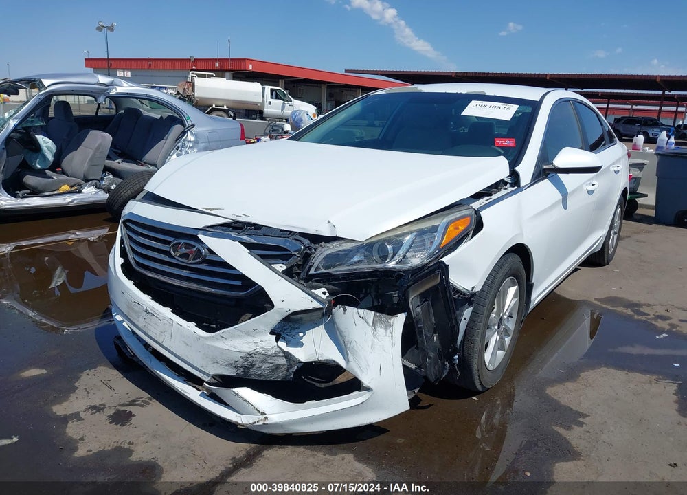 2015 HYUNDAI SONATA SE VIN: 5NPE24AF8FH043698