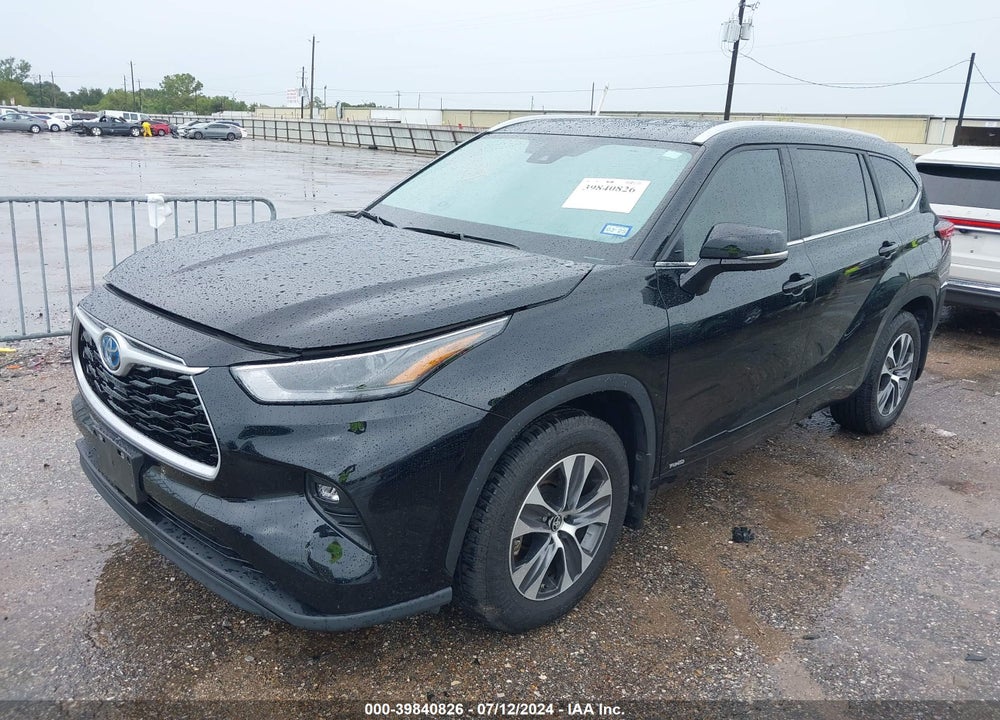 2023 TOYOTA HIGHLANDER HYBRID XLE VIN: 5TDKBRCH3PS577606