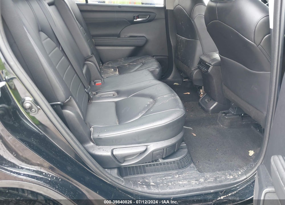 2023 TOYOTA HIGHLANDER HYBRID XLE VIN: 5TDKBRCH3PS577606