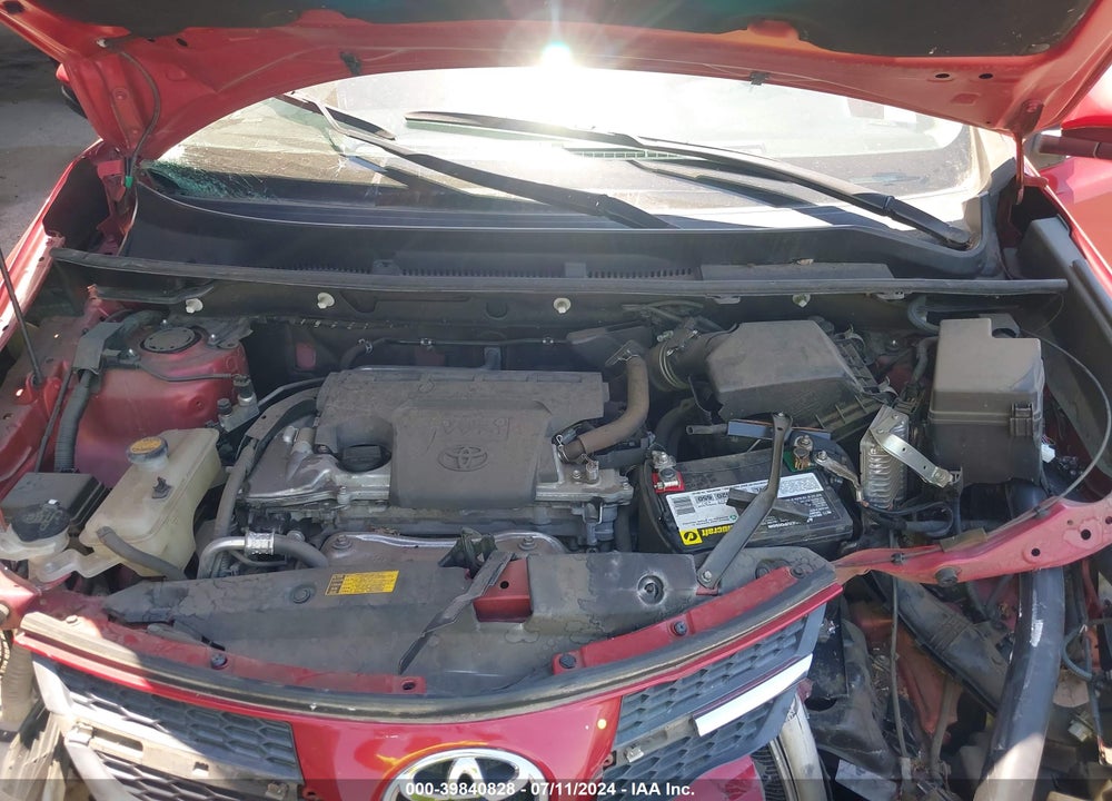 2014 TOYOTA RAV4 XLE VIN: 2T3WFREV3EW090961