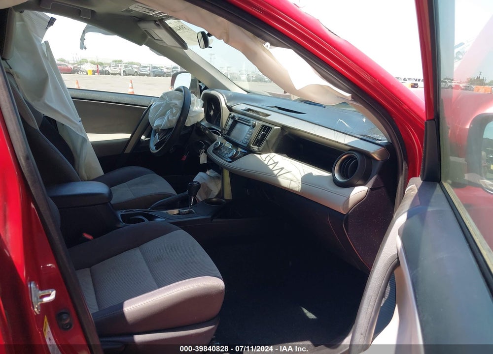 2014 TOYOTA RAV4 XLE VIN: 2T3WFREV3EW090961