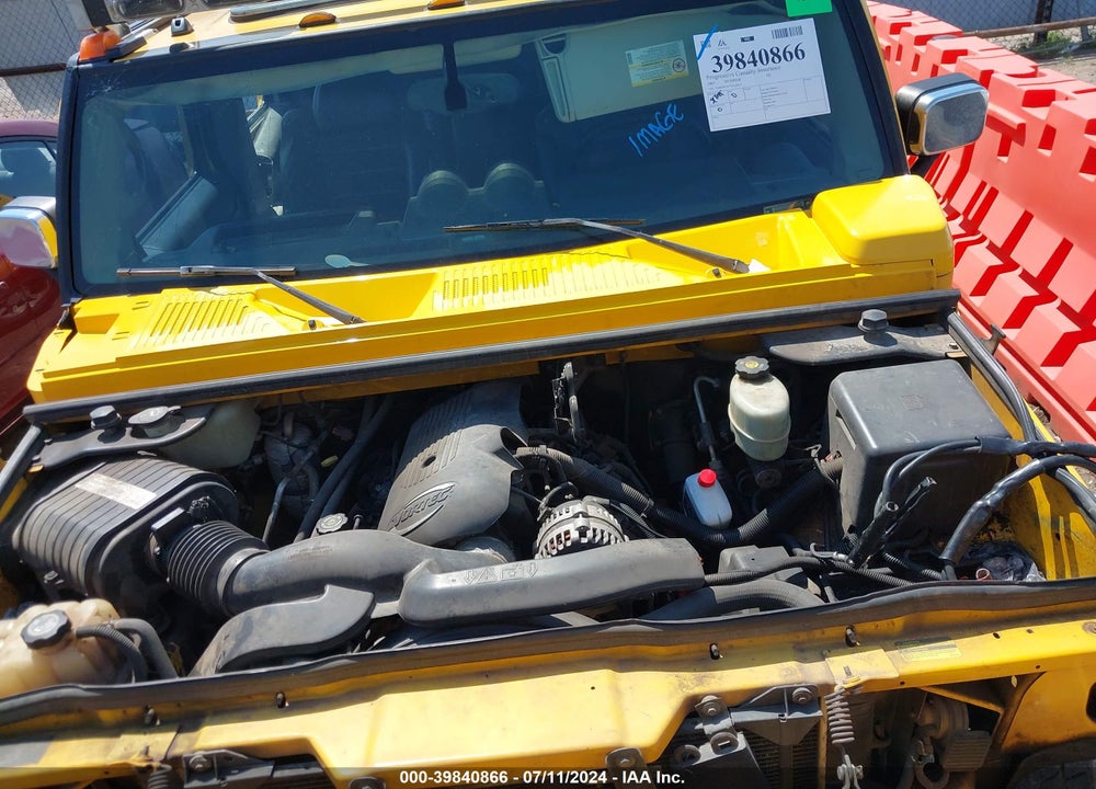 2003 HUMMER H2 VIN: 5GRGN23U53H144013
