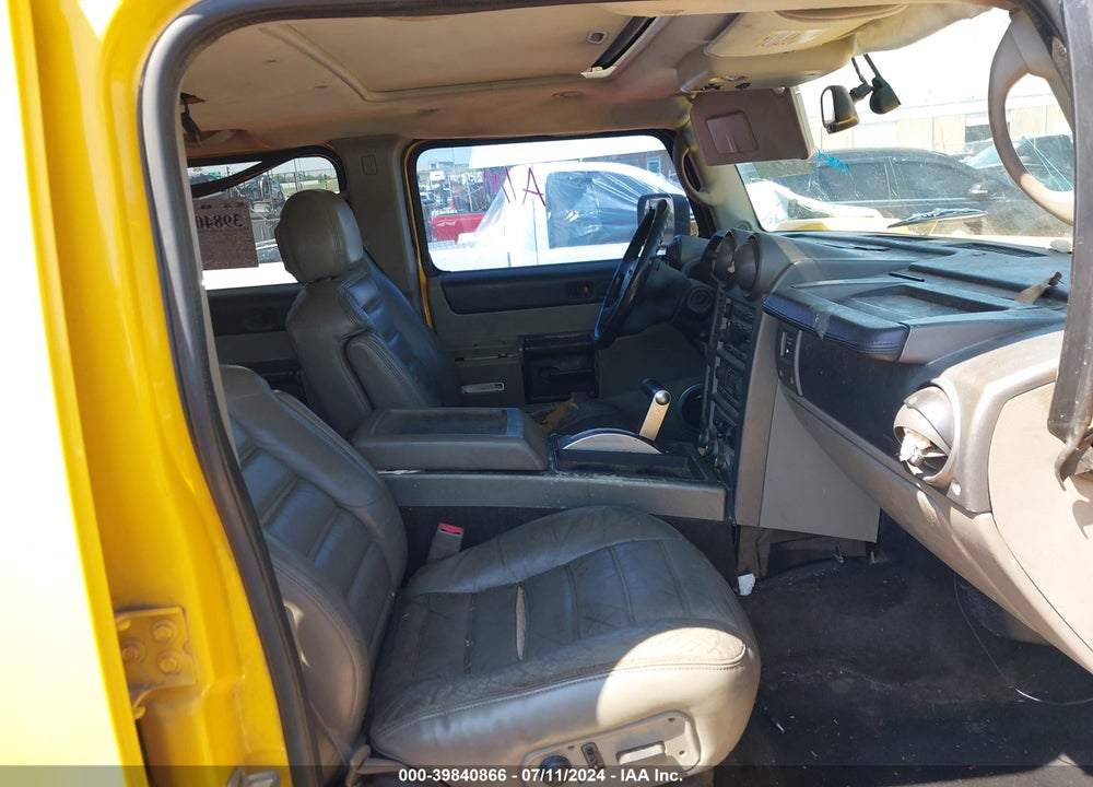 2003 HUMMER H2 VIN: 5GRGN23U53H144013