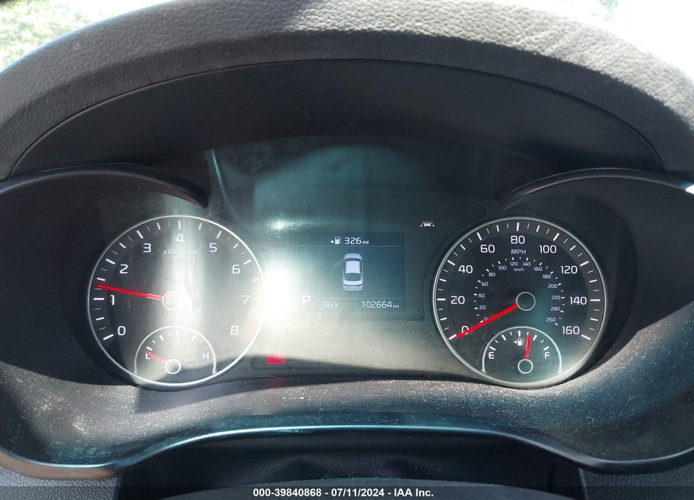 2019 KIA OPTIMA LX VIN: 5XXGT4L35KG287808