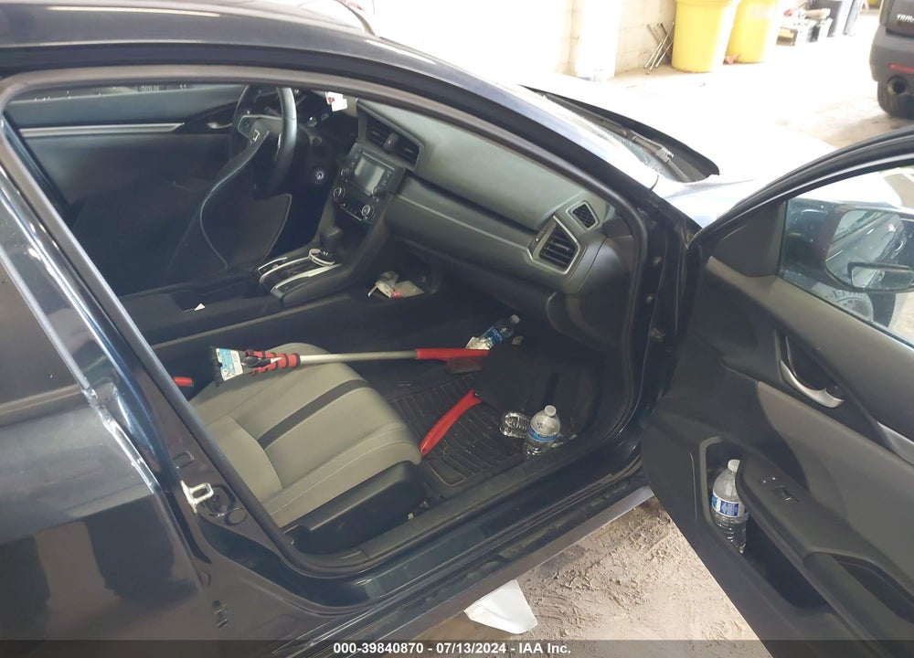 2017 HONDA CIVIC LX VIN: 19XFC2F58HE052642