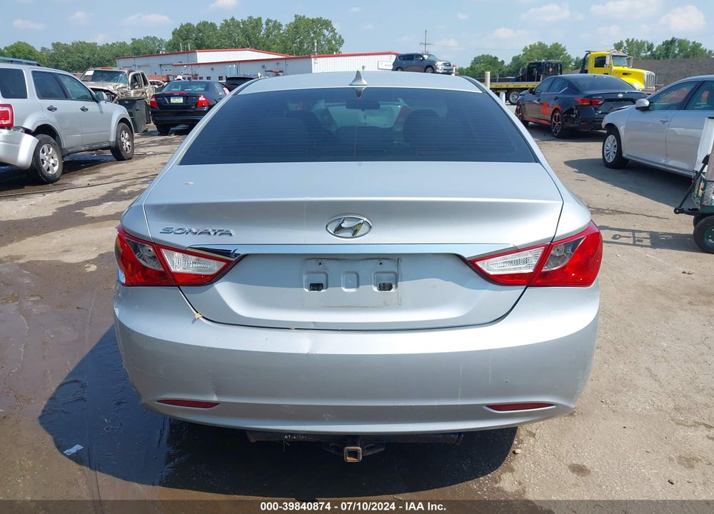 2011 HYUNDAI SONATA GLS VIN: 5NPEB4AC0BH057398