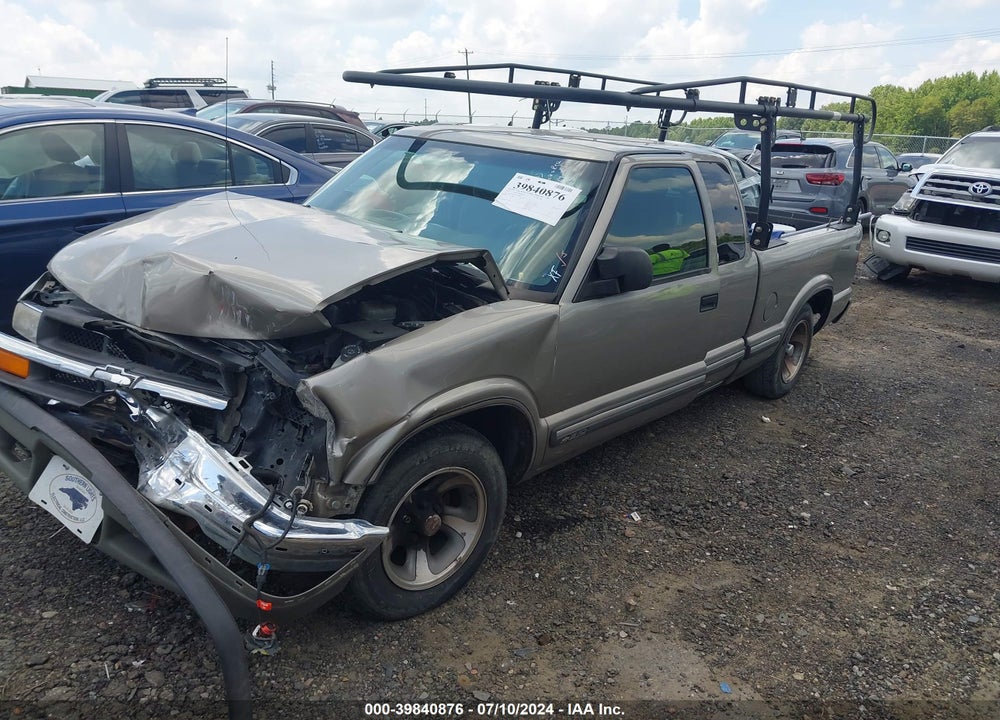 2001 CHEVROLET S-10 LS VIN: 1GCCS19W918168808