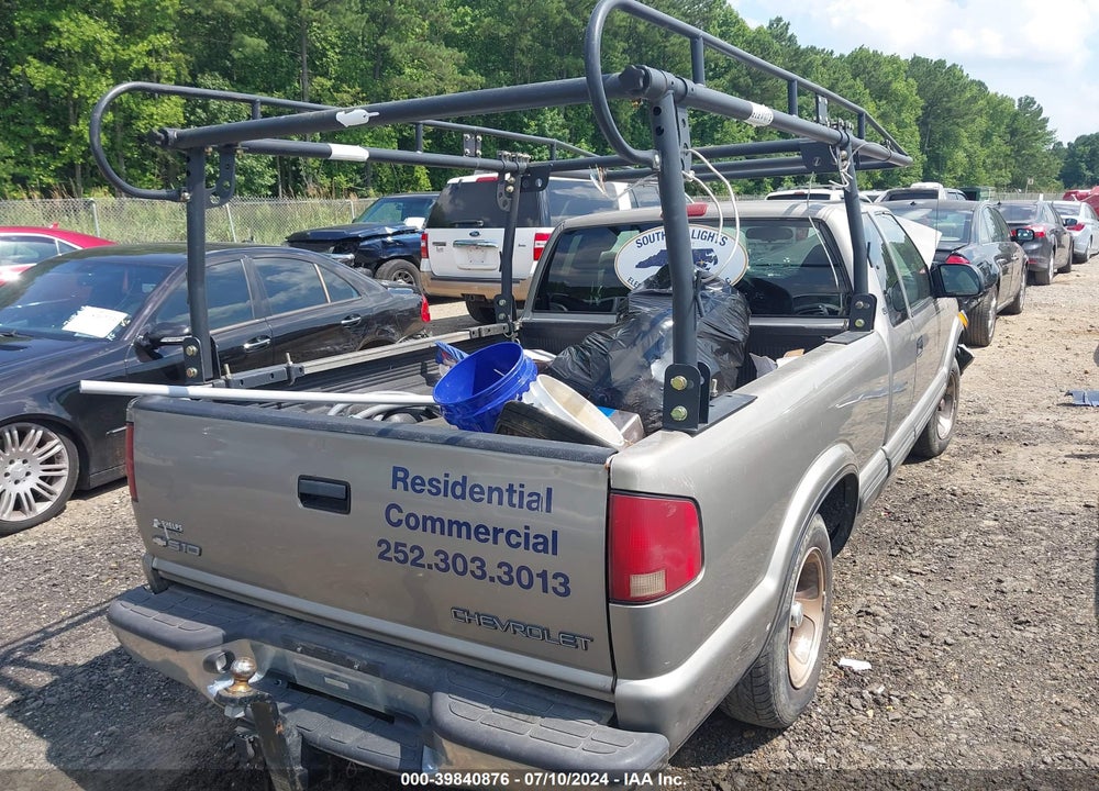 2001 CHEVROLET S-10 LS VIN: 1GCCS19W918168808