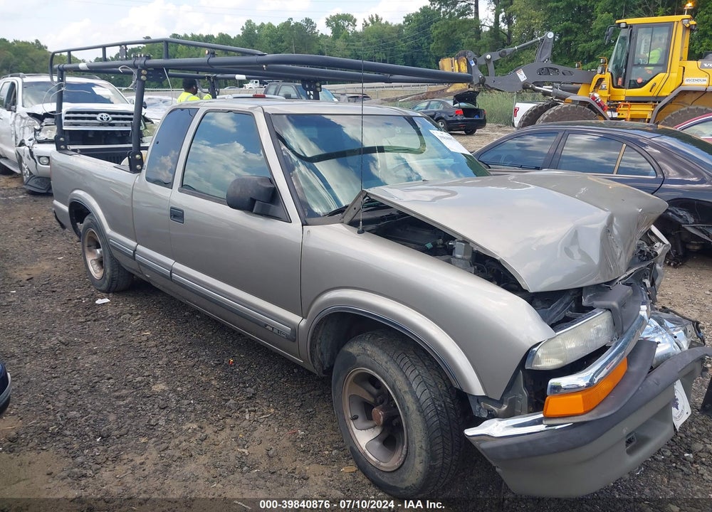 2001 CHEVROLET S-10 LS VIN: 1GCCS19W918168808
