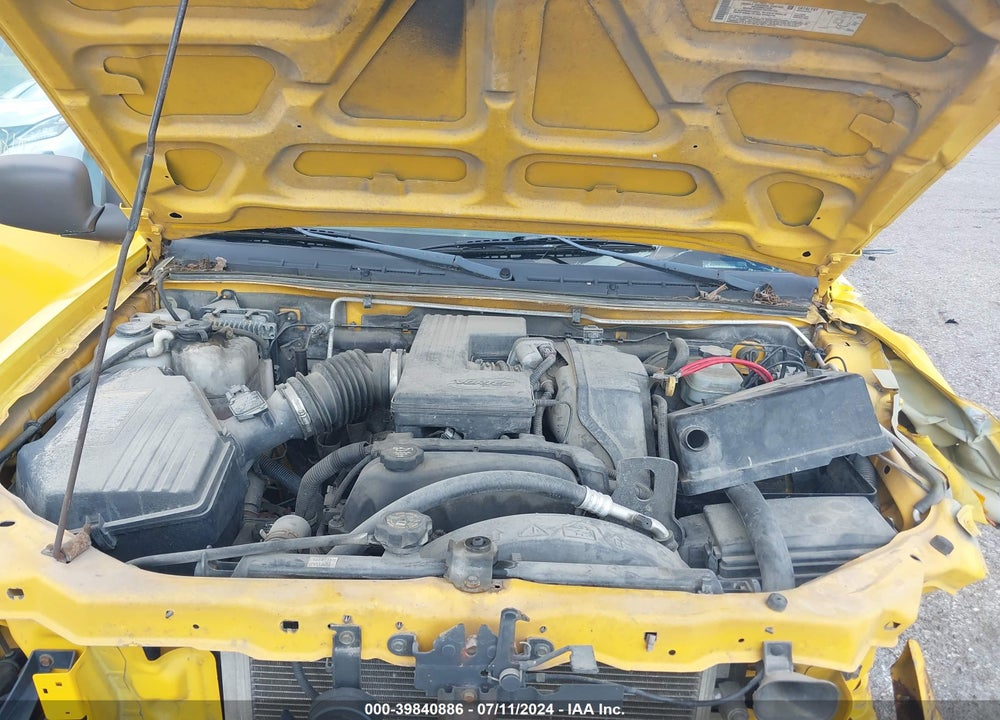 2004 CHEVROLET COLORADO LS VIN: 1GCCS146248156429