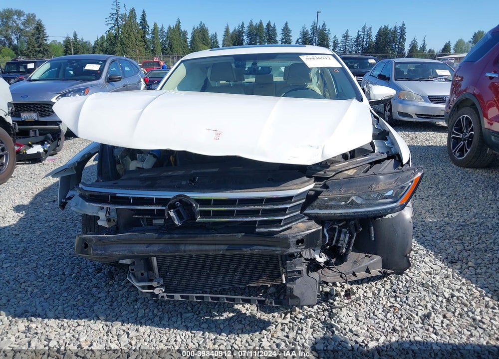 2018 VOLKSWAGEN PASSAT 2.0T SE VIN: 1VWBA7A33JC050248