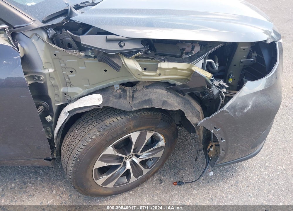 2023 TOYOTA HIGHLANDER XLE VIN: 5TDKDRAH7PS007623