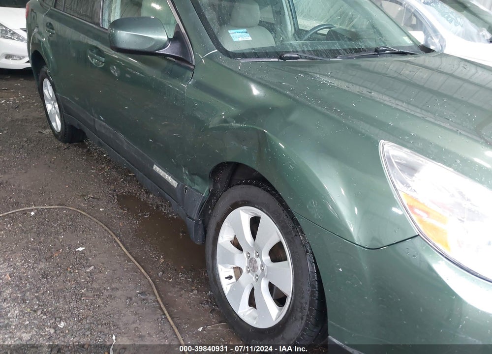 2010 SUBARU OUTBACK 2.5I PREMIUM VIN: 4S4BRCCC5A3324644