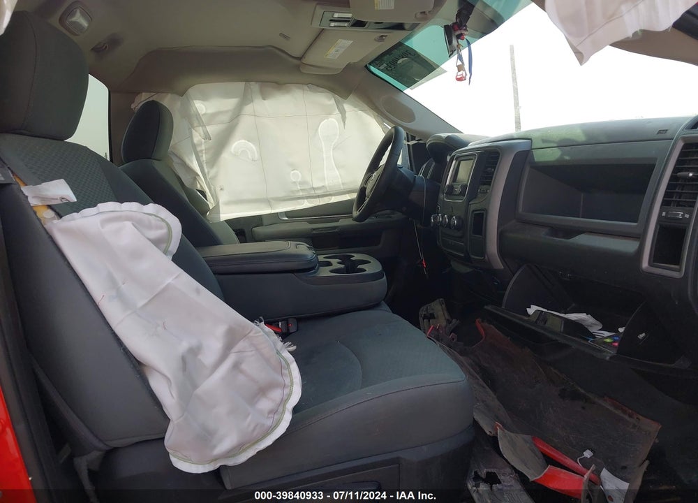 2019 RAM 1500 CLASSIC EXPRESS REGULAR CAB 4X2 6'4 BOX VIN: 3C6JR6AG5KG501271