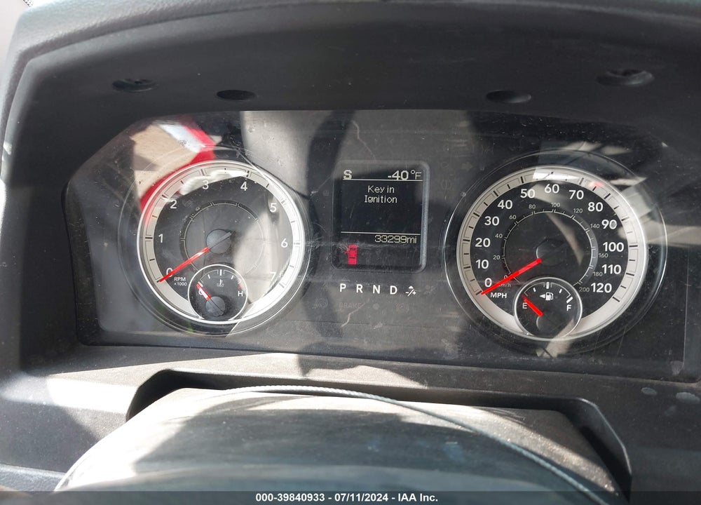 2019 RAM 1500 CLASSIC EXPRESS REGULAR CAB 4X2 6'4 BOX VIN: 3C6JR6AG5KG501271