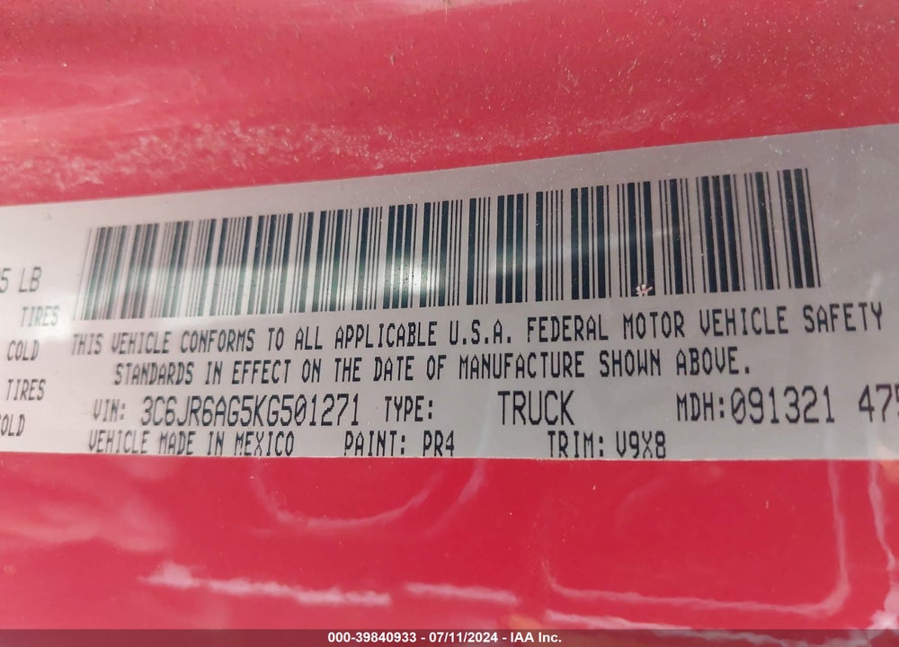 2019 RAM 1500 CLASSIC EXPRESS REGULAR CAB 4X2 6'4 BOX VIN: 3C6JR6AG5KG501271