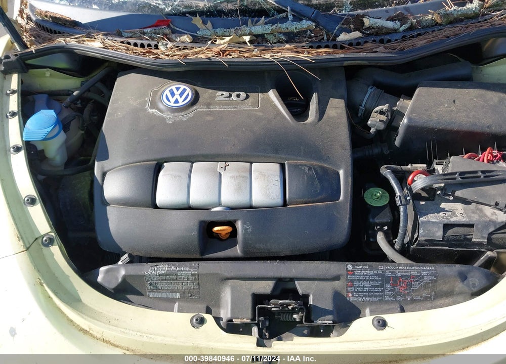 2003 VOLKSWAGEN NEW BEETLE GLS VIN: 3VWCK21Y83M327557